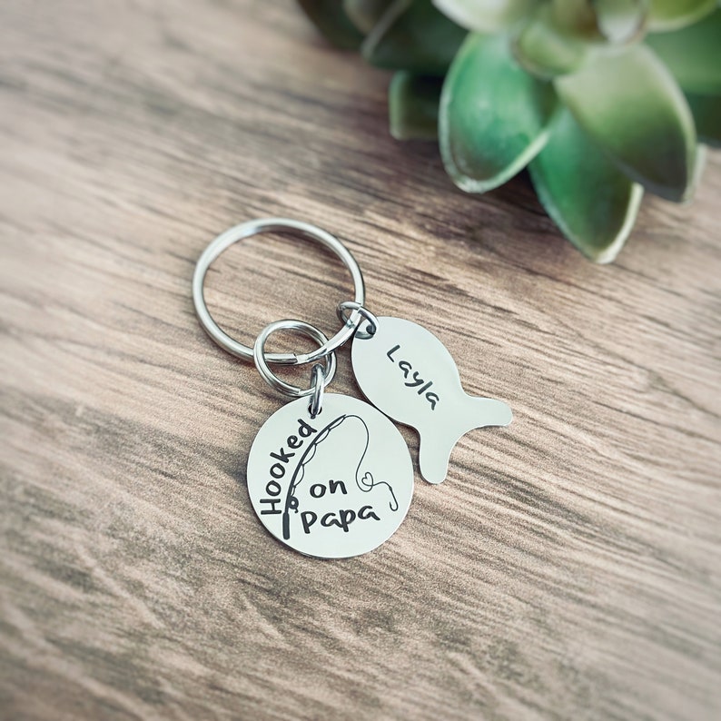 Personalized Fishing Gifts for Men, Dad Gift, Engraved Keychain, Hooked on... with Custom Fish Name Tags Papa