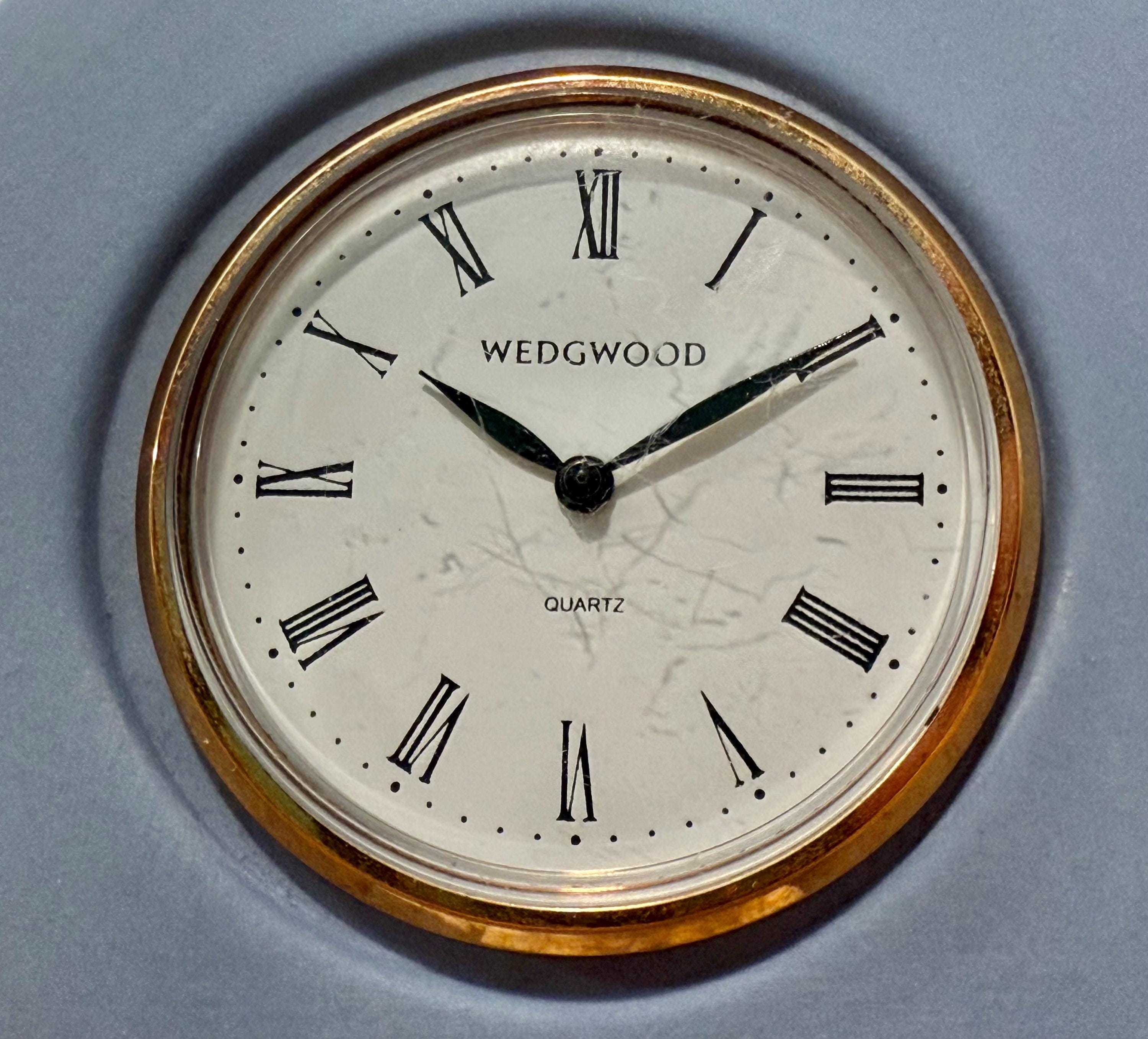 Vintage Wedgwood Blue Jasperware Mantel / Desk Clock – Classical