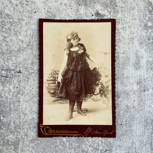Skirt Dance Performer Cabinet Card Photograph by Charles Eisenmann, Victorian Musical Theater, Antique Dancing Photography
