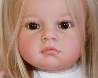 リボーンベビー アジアンぽっちゃり 太った ふっくら 大きい リアル