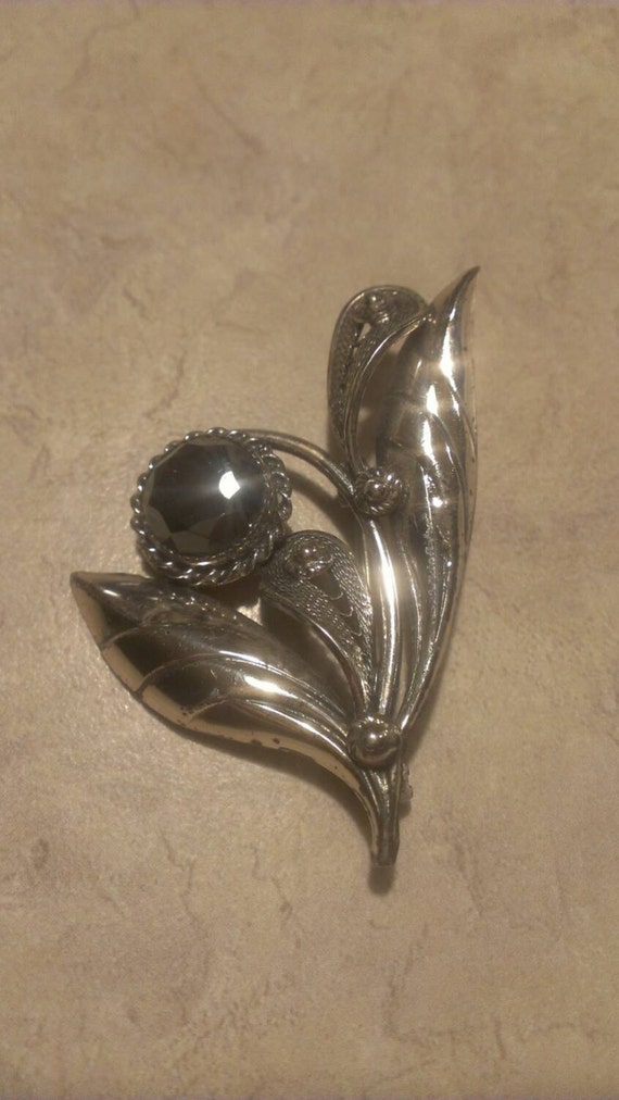 Beautiful Danecraft Sterling Hematite Flower Brooc