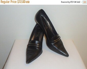 Vintage Black Leather Vero Couio Low Heel Pumps, Sz.4.5