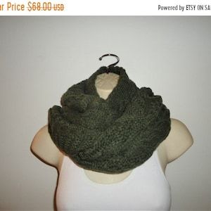 Vintage Green Scarf Cable Knit Scarf Olive Green image 1