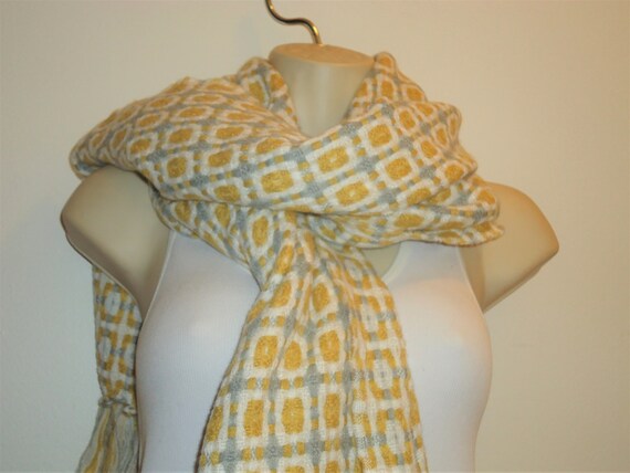 Vintage Yellow Multi Scarf/Wrap - Beautiful - image 4