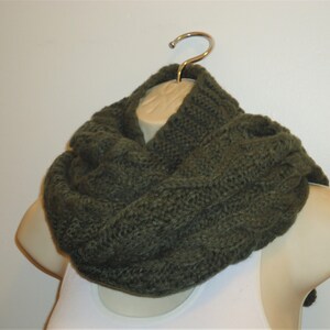 Vintage Green Scarf Cable Knit Scarf Olive Green image 2