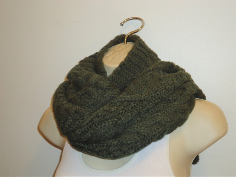 Vintage Green Scarf Cable Knit Scarf Olive Green image 2