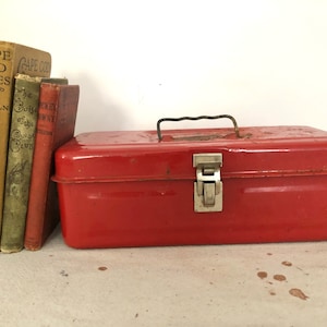 Fishing Tackle Metal Box Vintage Red Small Fishing Tackle Box