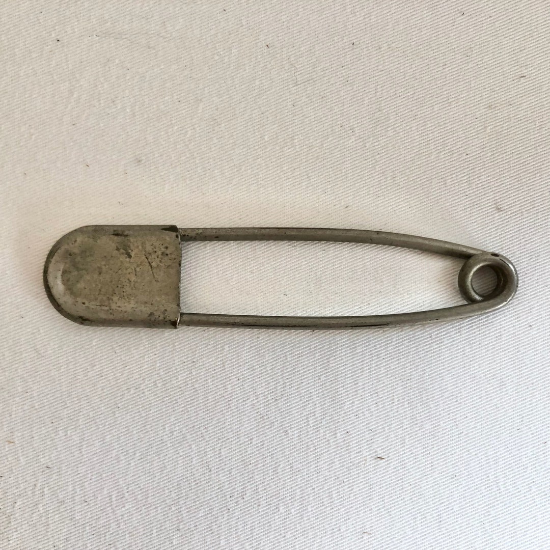 Risdon Key Tag Oversized Safety Pin Vintage Laundry Pin Etsy