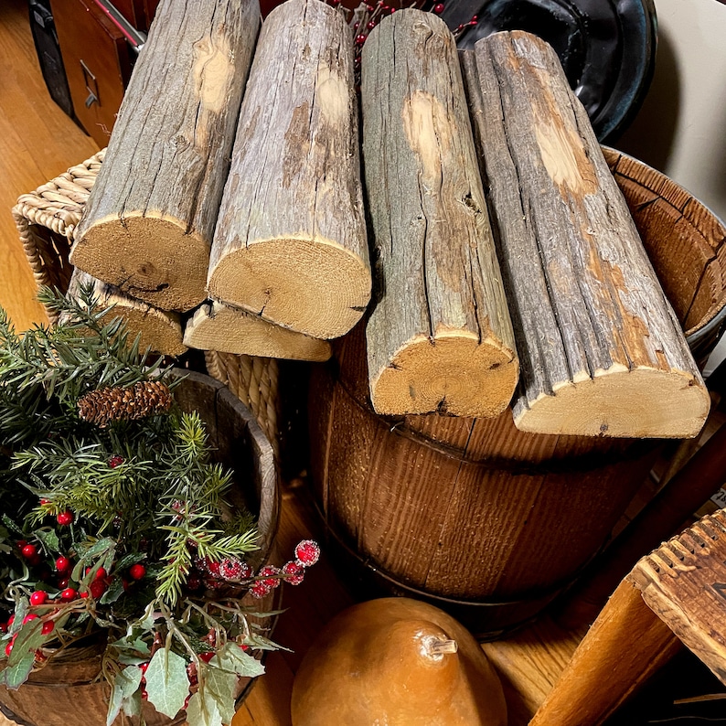 Handmade Yule Log Christmas Candle Centerpiece, Red and White Candle ...