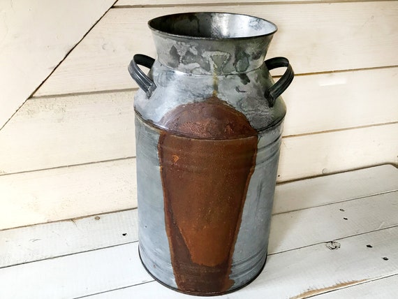 Galvanized Tin Milk Can, Metal Bucket, Rustic Vase For Flowers, Rustic Centerpiece, Metal Vase, Farmhouse Vase, Tin Vase Hearth Décor