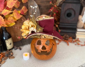 Gourd Decoration, Halloween Pumpkin Decoration, Unique Fall Gourds, Gourd Art, Unique Gifts For Friends, Gourd Gift, Scarecrow Decoration