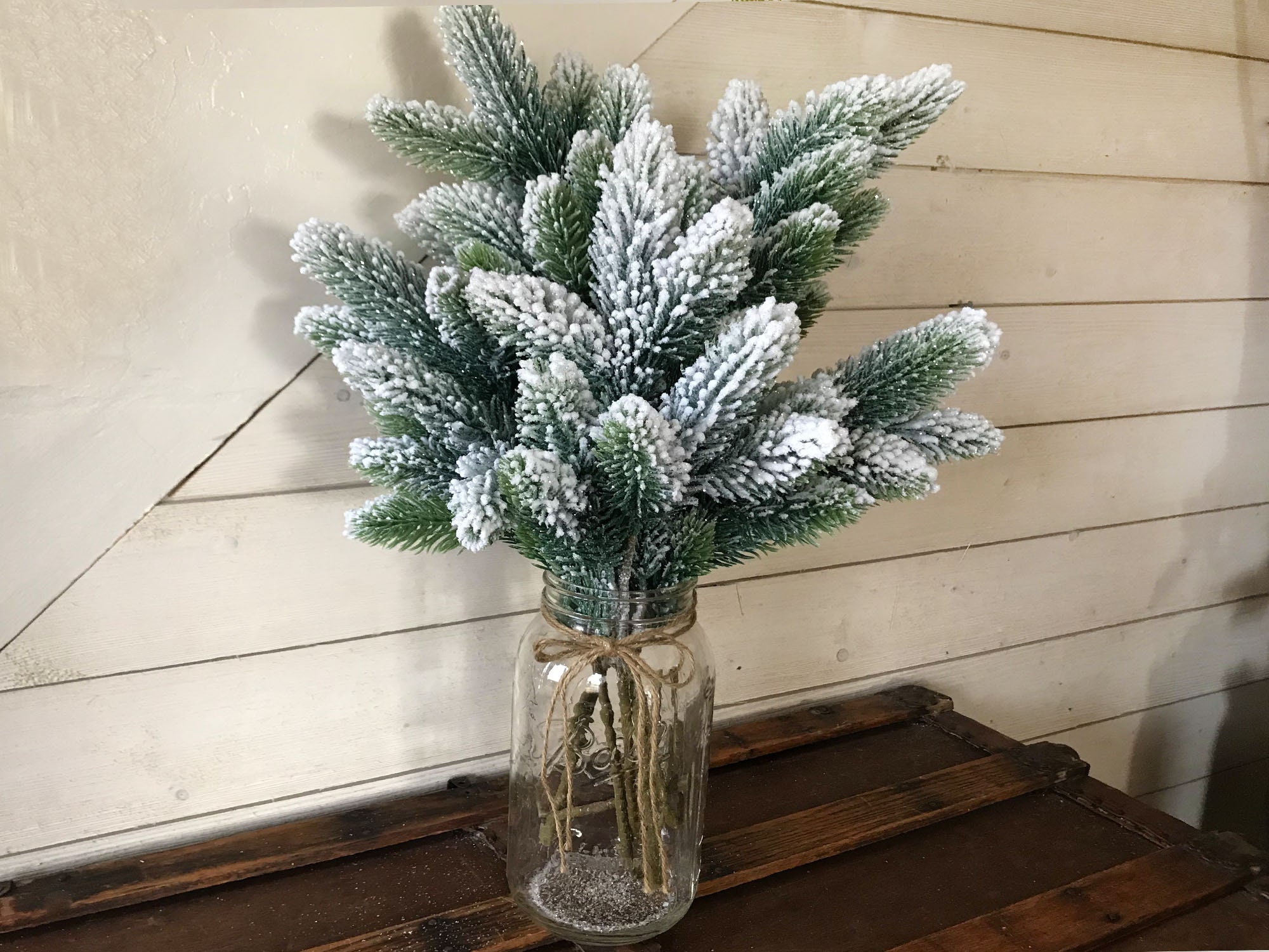 Christmas Tree Branch, Fraser Fir Pine Spray, Artificial Winter Greenery,  Flower Arrangement, Faux Greenery, Pine Branches for Vase 