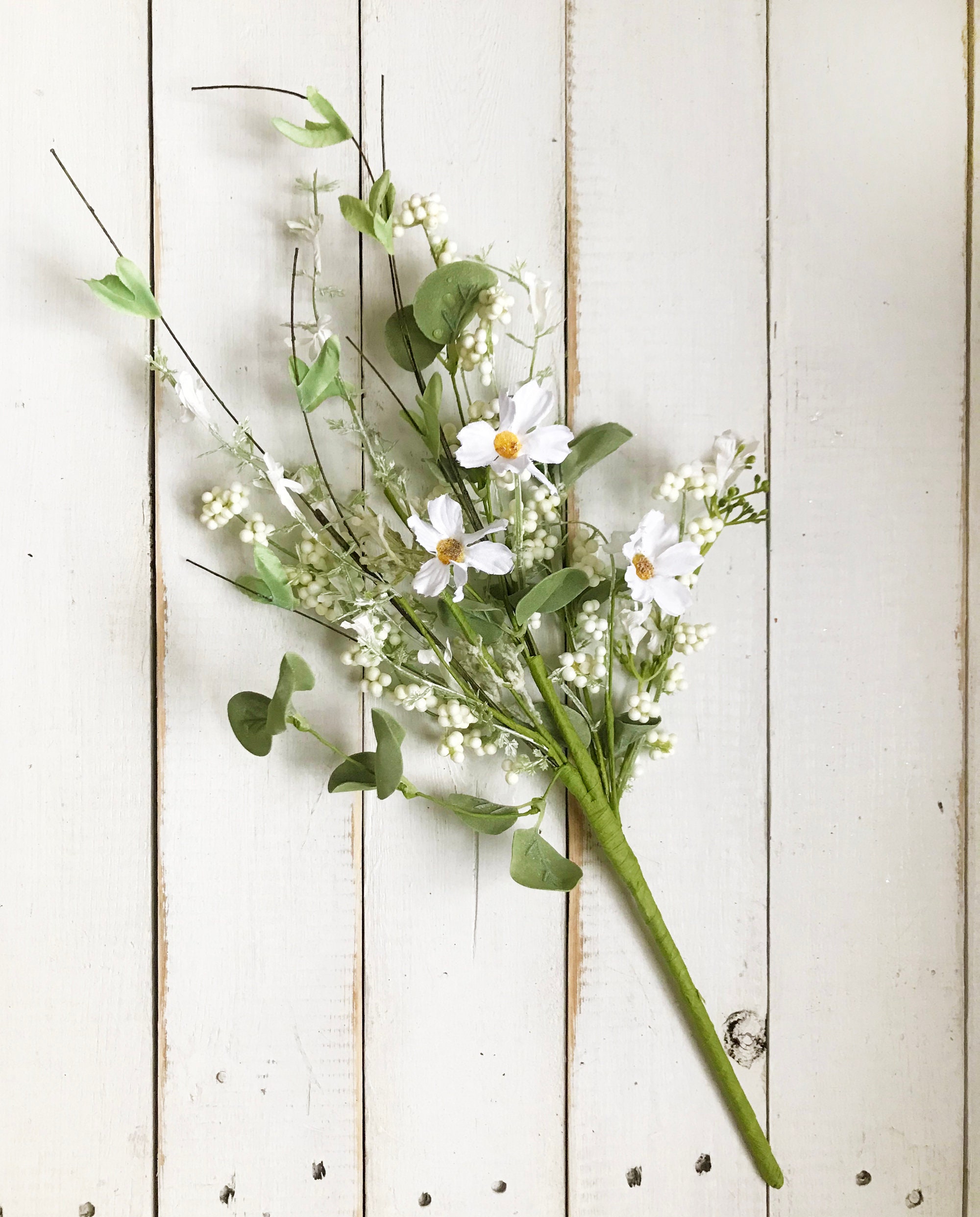 Artificial Daisy Wildflower Spray, Faux White Flowers, Rustic Centerpiece,  Vase or Mason Jar Filler, Arrangement Supplies, Flowers for Table 
