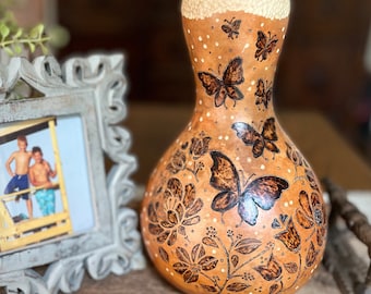 Butterfly Room Décor, Carved Gourd Art, Rustic Centerpiece, Table Decoration, Unique Handmade Gift, Handmade Vase