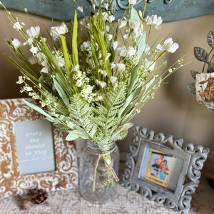 White Flowers For Vase, Artificial Wildflower For Table Centerpiece, Fake Boho Flower Arrangement, Wildflower Bouquet