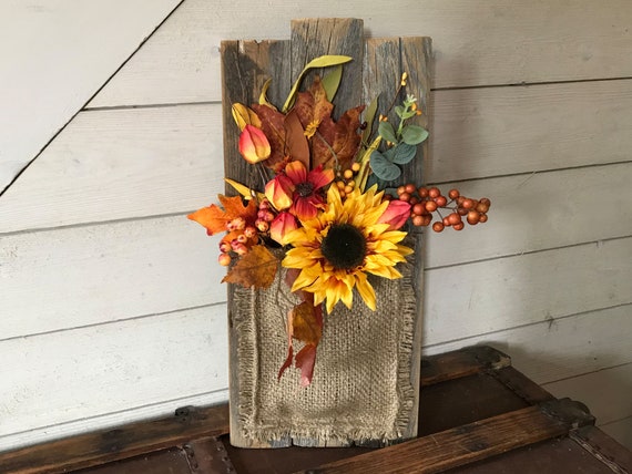 Wood Wall Vase, Sunflower Flower Arrangement, Hanging Wall Vase, Farmhouse Wood Wall Pocket For Flowers, Wall Pocket For Flowers