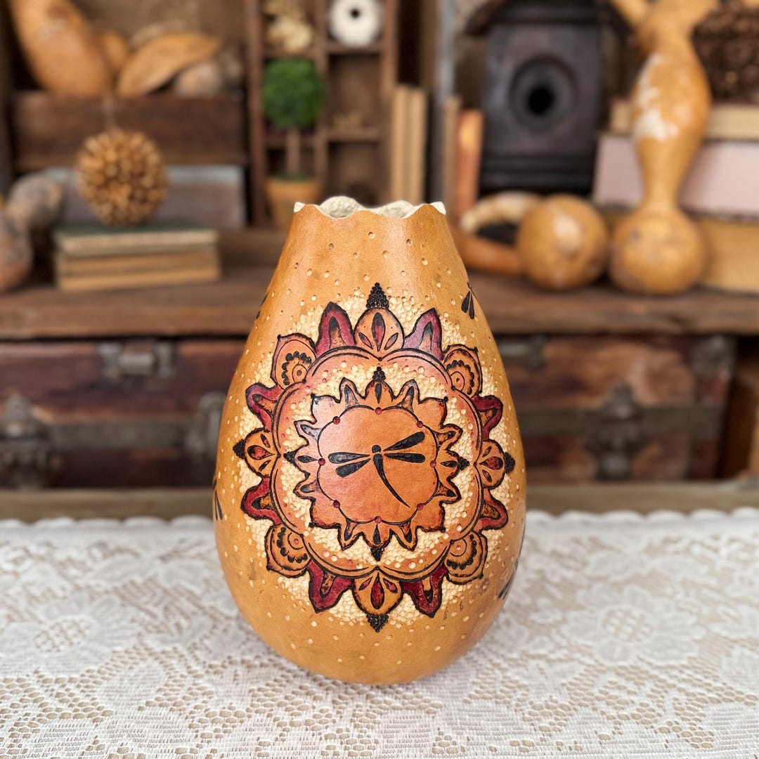 Dragonfly Vase Home Décor, Gourd Art, Natural Rustic Table