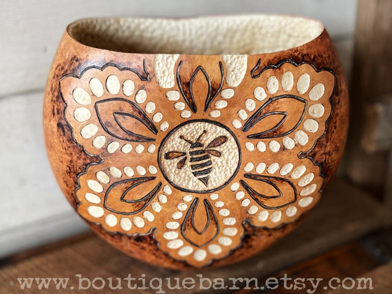 Carved Gourd, Decorative Gourd Bowl, Honey Bee Room Decor, Rustic Table Decor, Handmade Gifts For Her, Vase For Flowers, Rustic Centerpiece