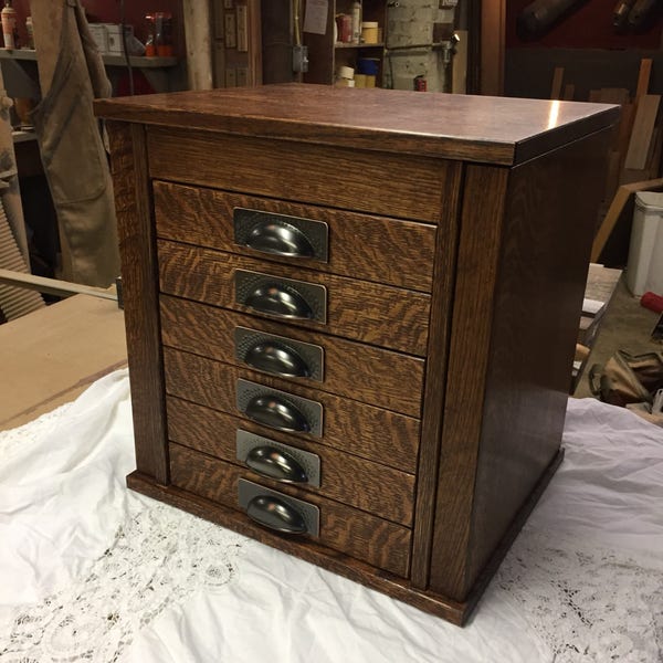 Dresser-top Craftsman Jewelry Armoire