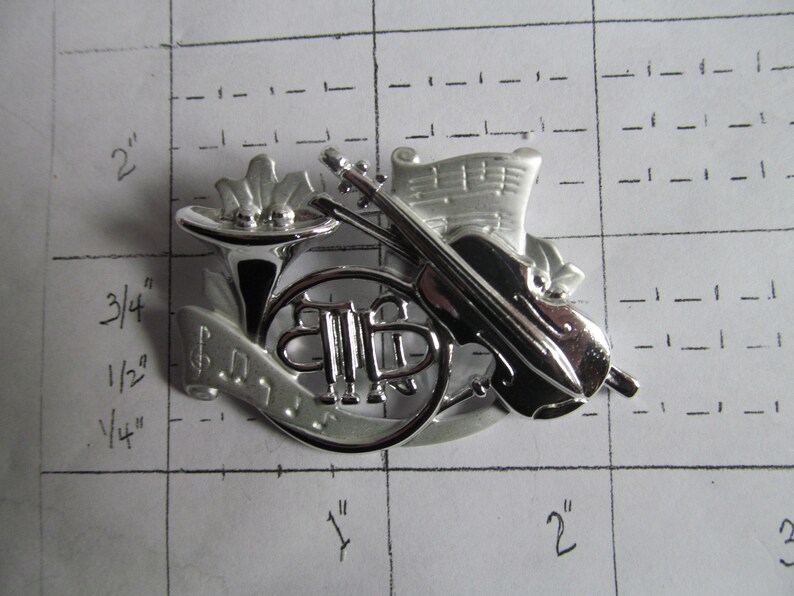 Vintage Silver Tone DANECRAFT Musical Instrument Pin #47-8