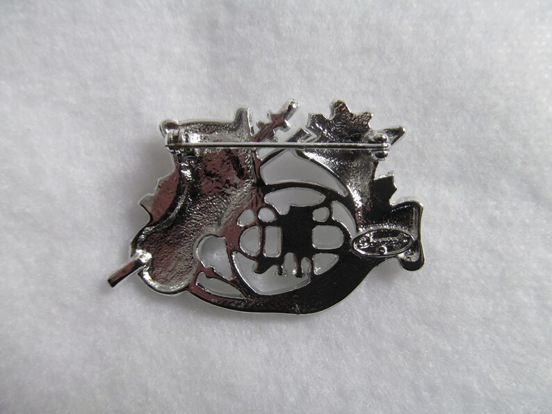 Vintage Silver Tone DANECRAFT Musical Instrument Pin #47-8