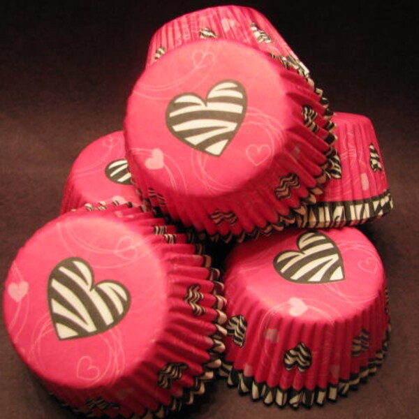 50 Premium Lovely Zebra Striped Heart / Love Cupcake Wrapper/ Baking Cups/ Cupcake Liners