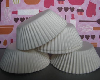 50 Premium Solid White Cupcake Wrapper/ White Baking Cups/ White Cupcake Liners