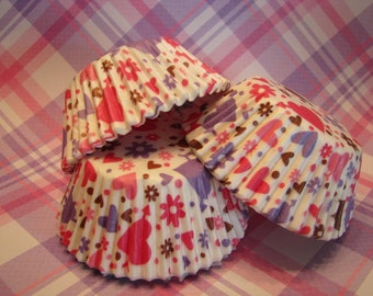 50 Premium Hearts and Flowers Cupcake Wrapper/ Baking Cups/ Cupcake Liners