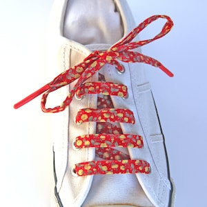 Red Floral Cotton Shoelaces, Summer Shoes, Vintage Style, Canvas Shoes, Sneakers