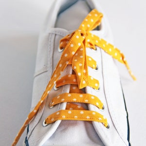 Novelty shoelaces store