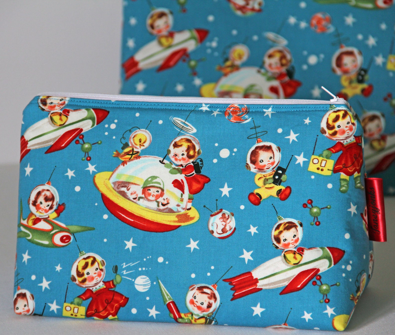 Cute Vintage Style Rocket Rascals Make-up and Wash Bags, Retro Chic ...