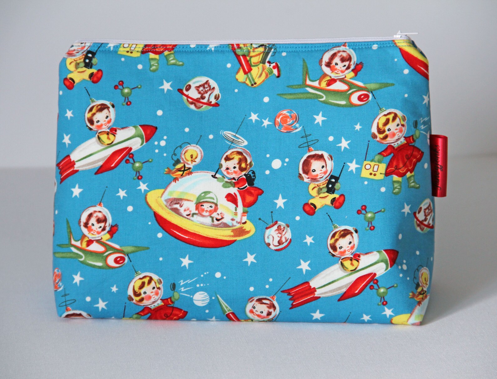 Cute Vintage Style Rocket Rascals Make-up and Wash Bags, Retro Chic ...