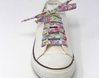 Blue Pastel Floral Cotton Shoelaces, Canvas Shoes, Vintage look, Also in Pink