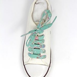 Mint rosebud floral shoelaces, Also in rose pink and yellow, Sneakers, Canvas Shoes, Retro Look