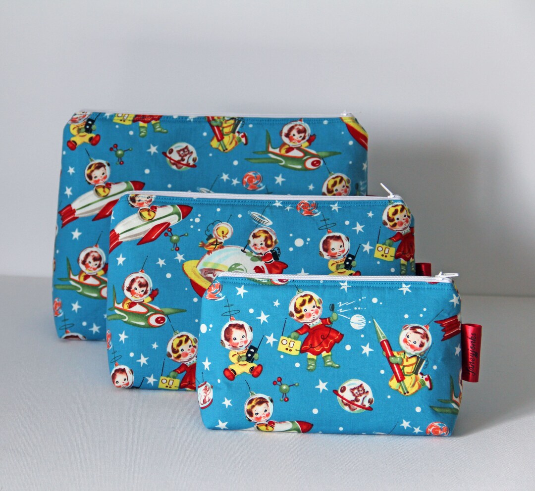 Cute Vintage Style Rocket Rascals Make-up and Wash Bags, Retro Chic ...