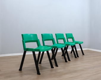 Conjunto de 4 cadeiras pós-modernas "City" da L/O para a LAMM, década de 1980.