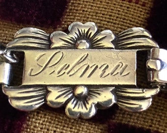 Name Link Charm - Selma