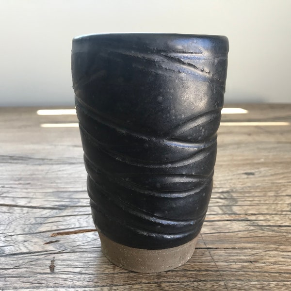 Vintage Mid Century Modern Ceramic Studio Stoneware Pottery /Planter Vase Earthgender Style