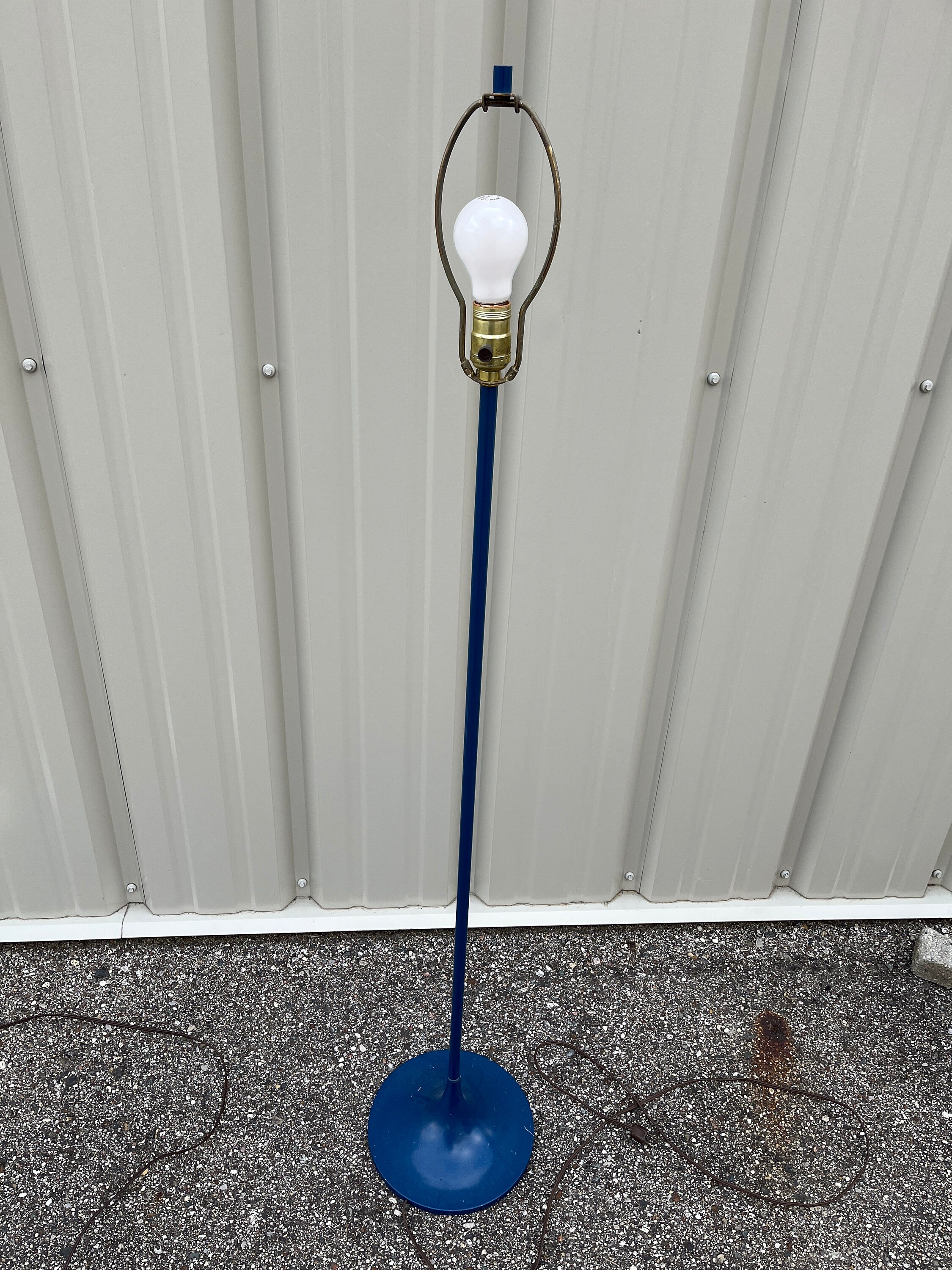 Vintage Mid Century Modern Blue Laurel Tulip Base Floor Lamp Eames