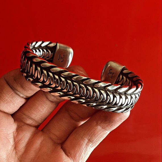 Walk the Cup Twist Welder Bracelet
