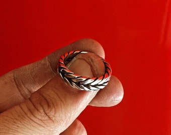 2 Strand Twist Ring