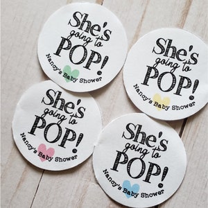 ホワイトパーソナライズShe's Going to POP! - (20) 2インチ円形ステッカー - ベビーシャワーステッカー// ベビーシャワーラベル// ベビーシャワーシール