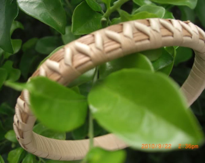 Hawaiian Bracelet Traditionally Woven From Lauhala Leaves Etsy