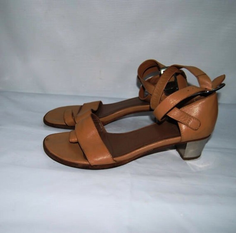 hermes sandals used