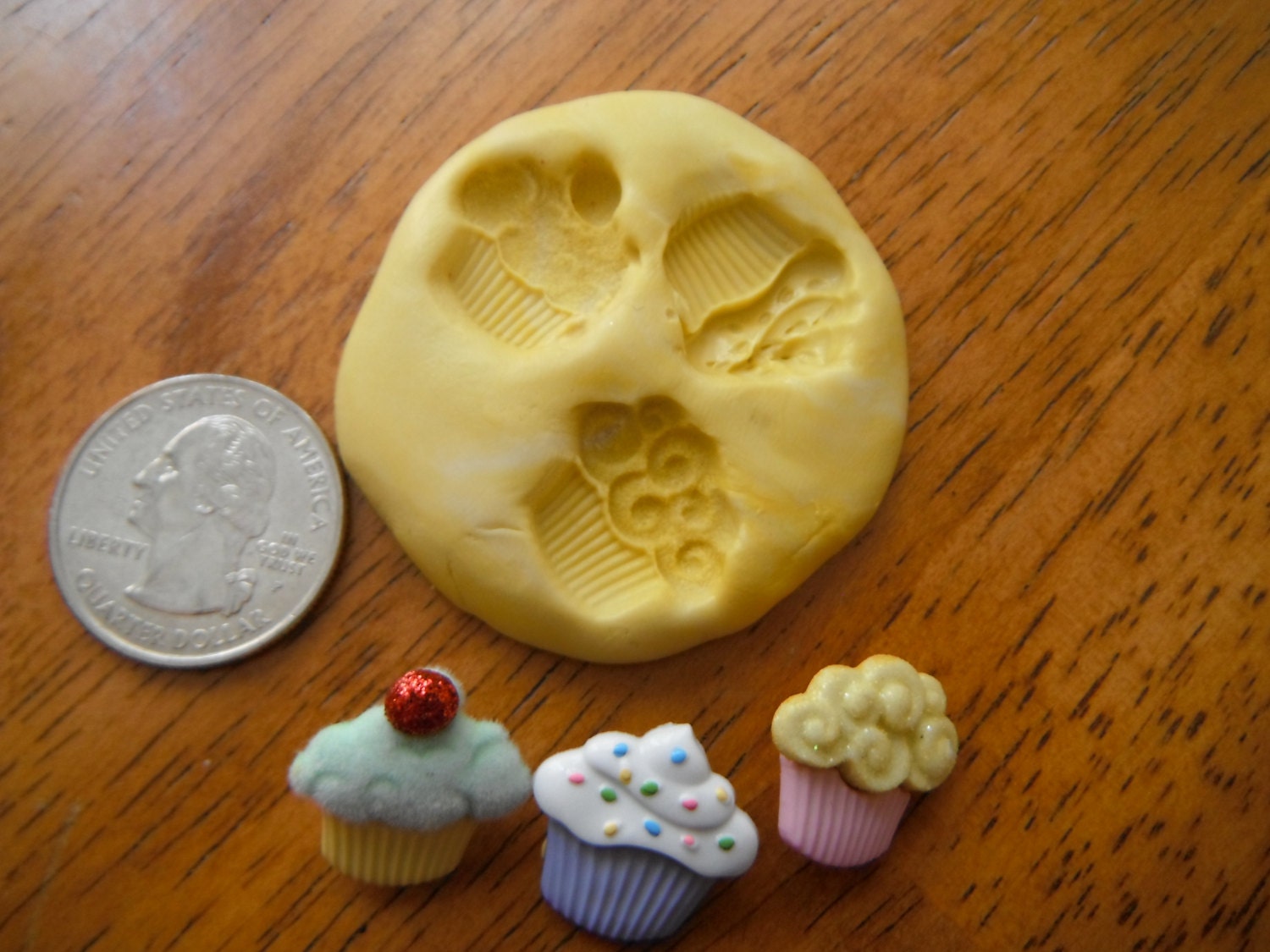 CUPCAKE MINIATURES 2 PART Silicone Molds, Cupcake Push Molds