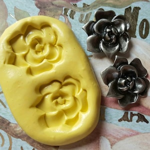 Detailed Flat Roses Flexible Silicone Mold-for polymer clay, resin, wax, fondant, soap, etc.