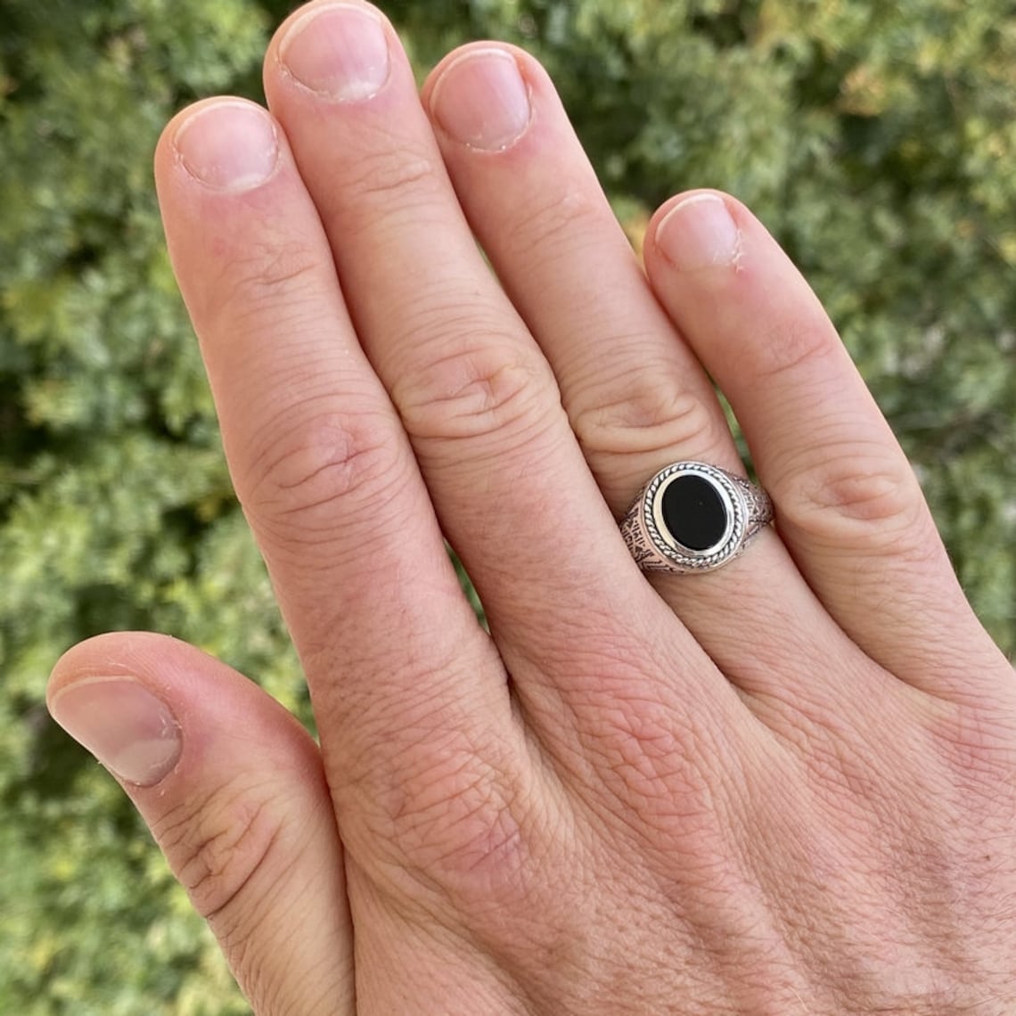 Bague Ancienne En Argent - Taille 66 - Avec Pierre Noire (probablement Onyx) - Occasion