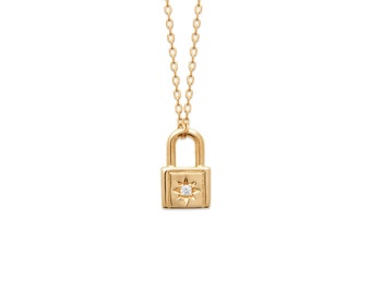 Padlock necklace with zircon on star shape - AMOUR - 18K gold plated - Medallion, amulet, charms, pendant, imitation diamond