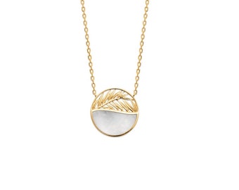 Gold plated necklace, palm and mother of pearl - JUNGLE - Palm leaf motif - seashell necklace, minimalist necklace, designer woman necklace
