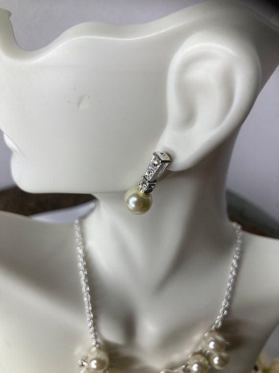 Hypoallergenic avon faux pearl necklace earring s… - image 3
